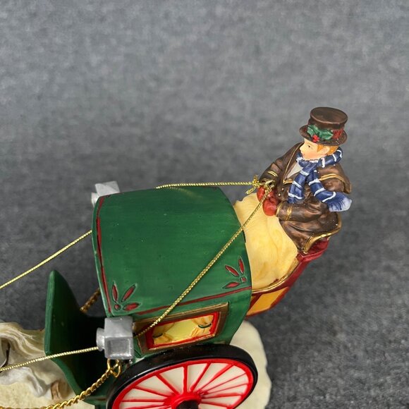 Heartland Valley Village Deluxe Resin Carriage 9805813 With Box - Picture 3 of 8